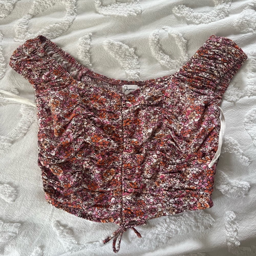 cropped flower top
